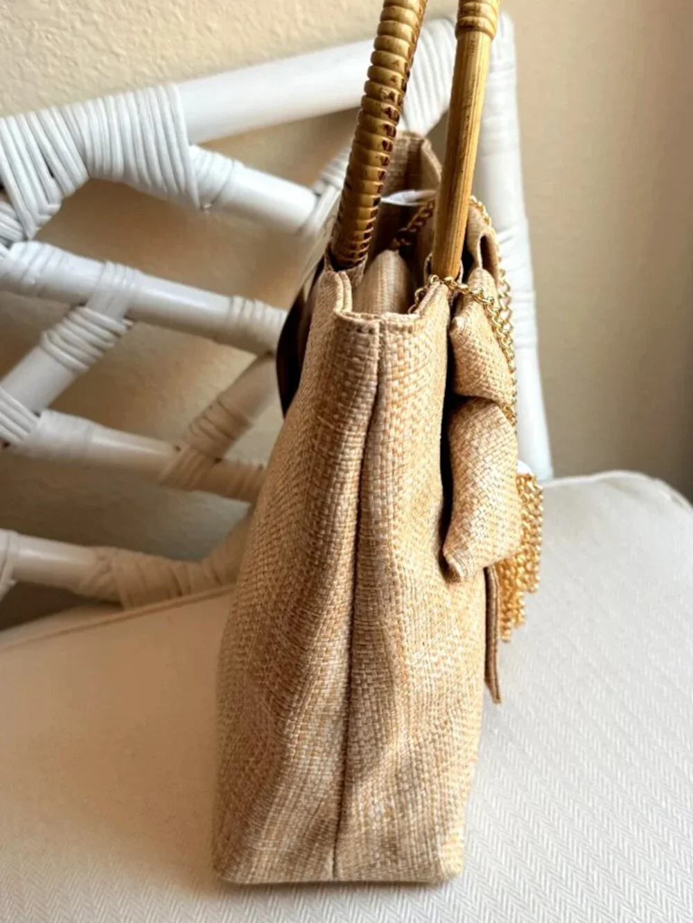 Tommy Bahama Bow Straw Tote Handbag Bamboo Handles Gold Chain NWT